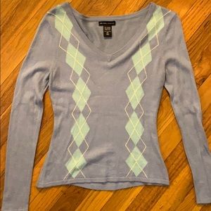 Adorable argyle sweater!